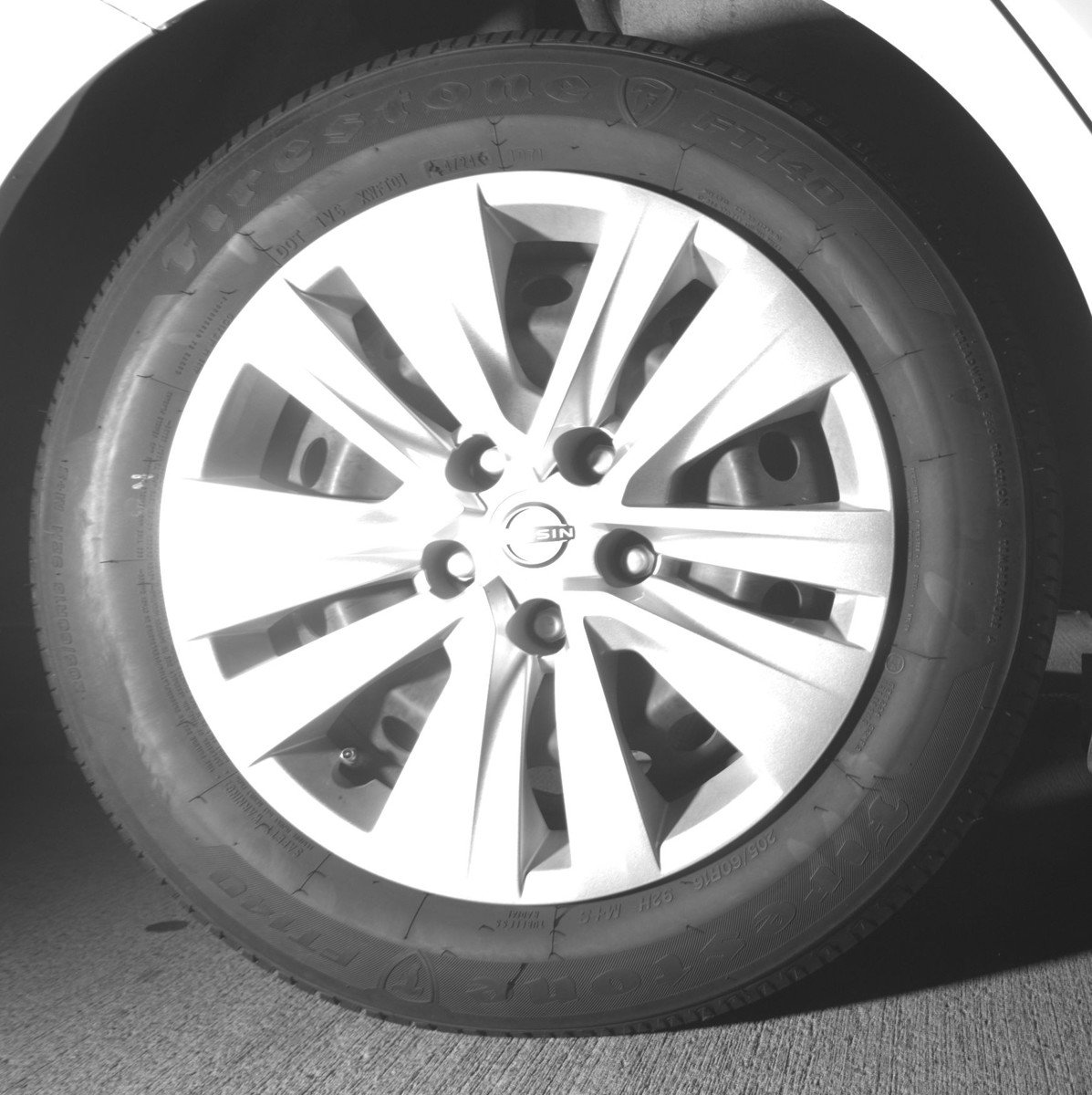 Used 2025 Nissan Sentra S image 14