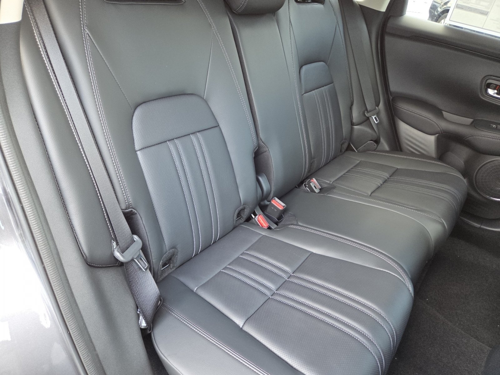 New 2027 Honda HR-V EX-L image 21