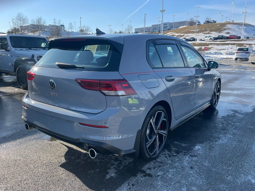 Used 2025 Volkswagen GTI SE image 3