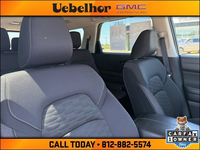 Used 2025 Nissan Pathfinder SV AWD/4WD image 4