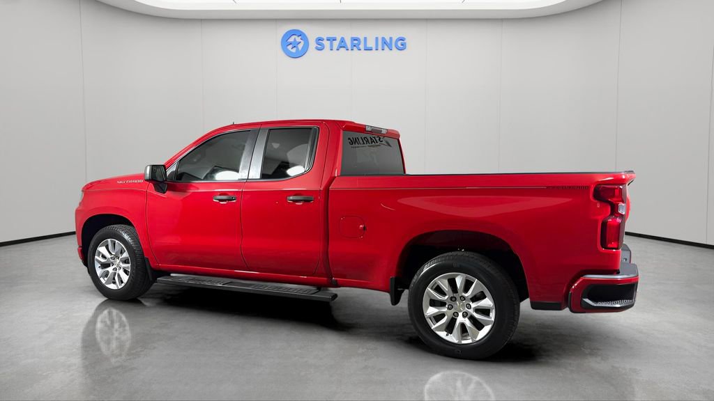 Used 2021 Chevrolet Silverado 1500 Custom image 4