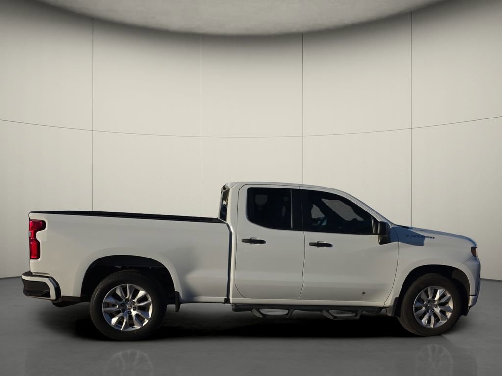 Used 2022 Chevrolet Silverado 1500 Custom w/ Safety Confidence Package image 10