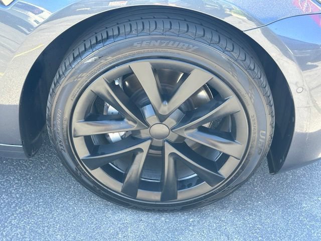 Used 2018 Tesla Model 3 Long Range RWD image 14