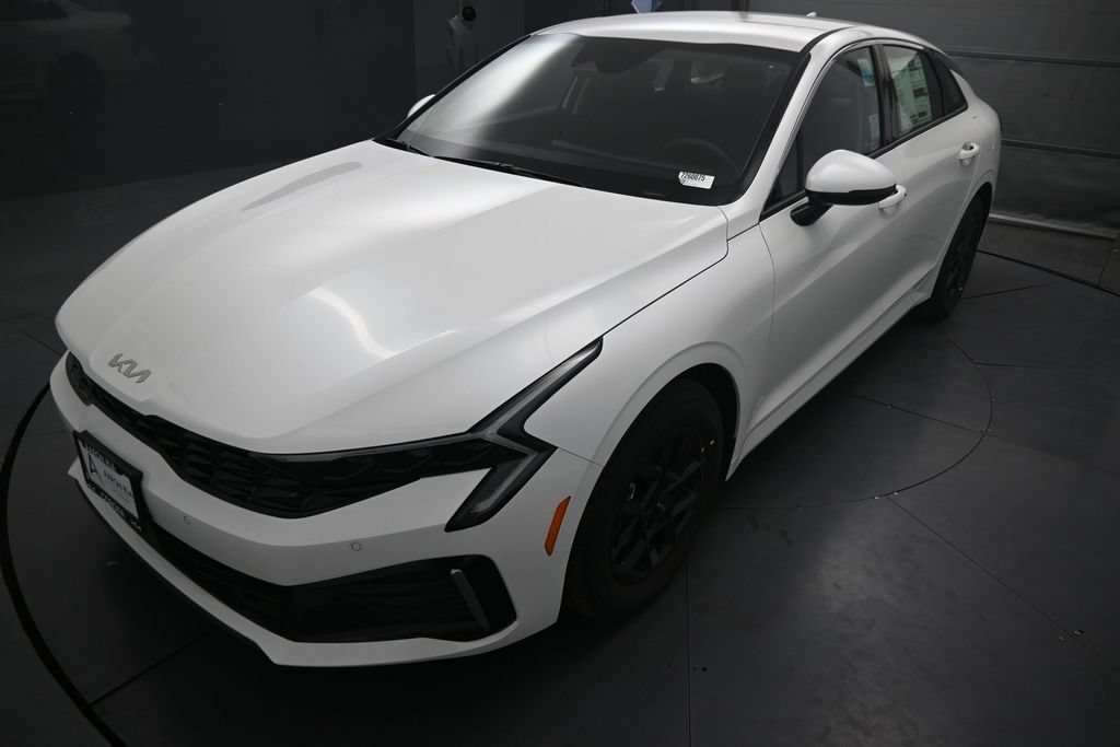New 2026 Kia K5 LXS FWD image 7