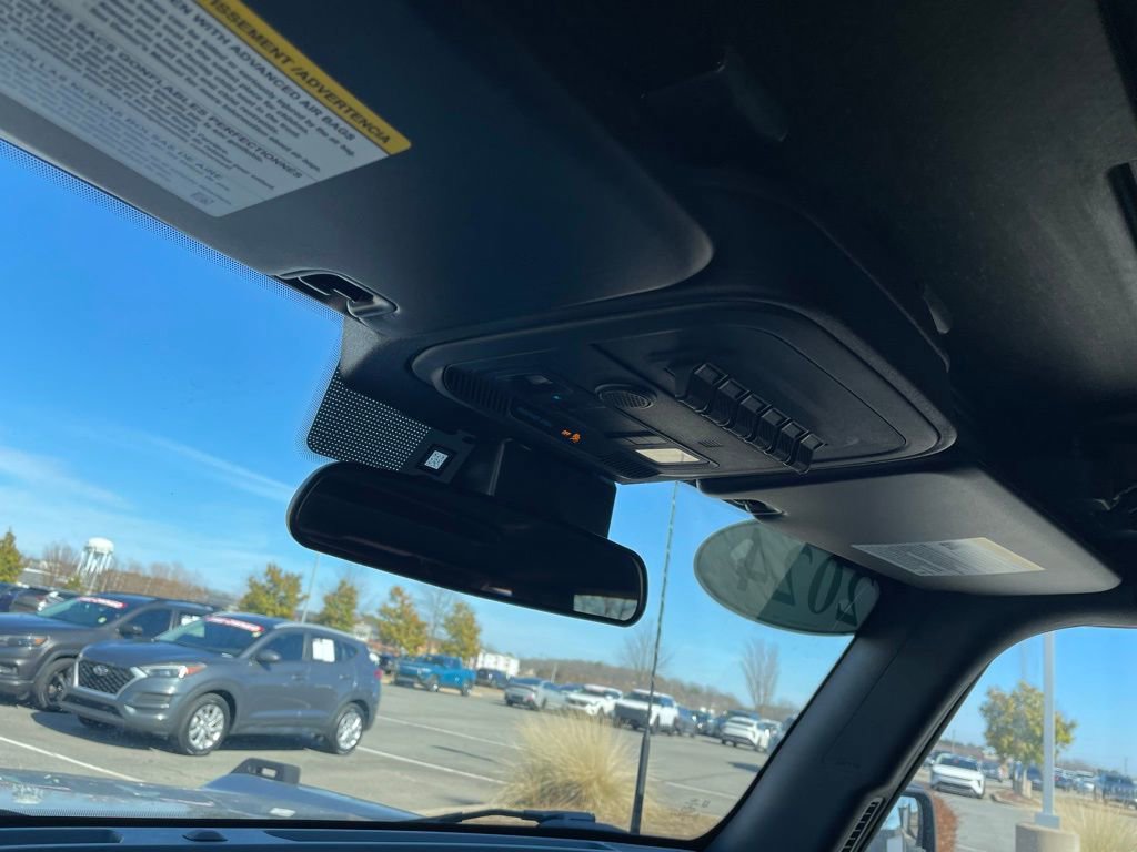 Used 2024 Ford Bronco Badlands image 22