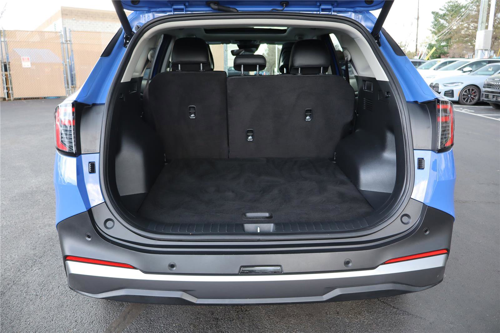 Certified 2026 Kia Sportage EX w/ EX Panorama Roof Package image 5