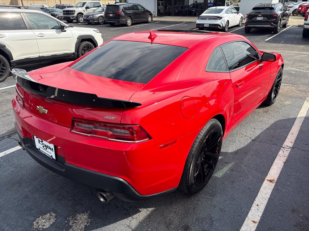 Used 2015 Chevrolet Camaro SS w/ RS Package RWD image 5