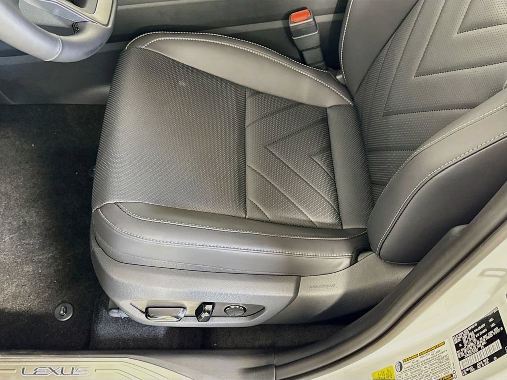 New 2026 Lexus NX 450h+ AWD w/ Luxury Package image 21