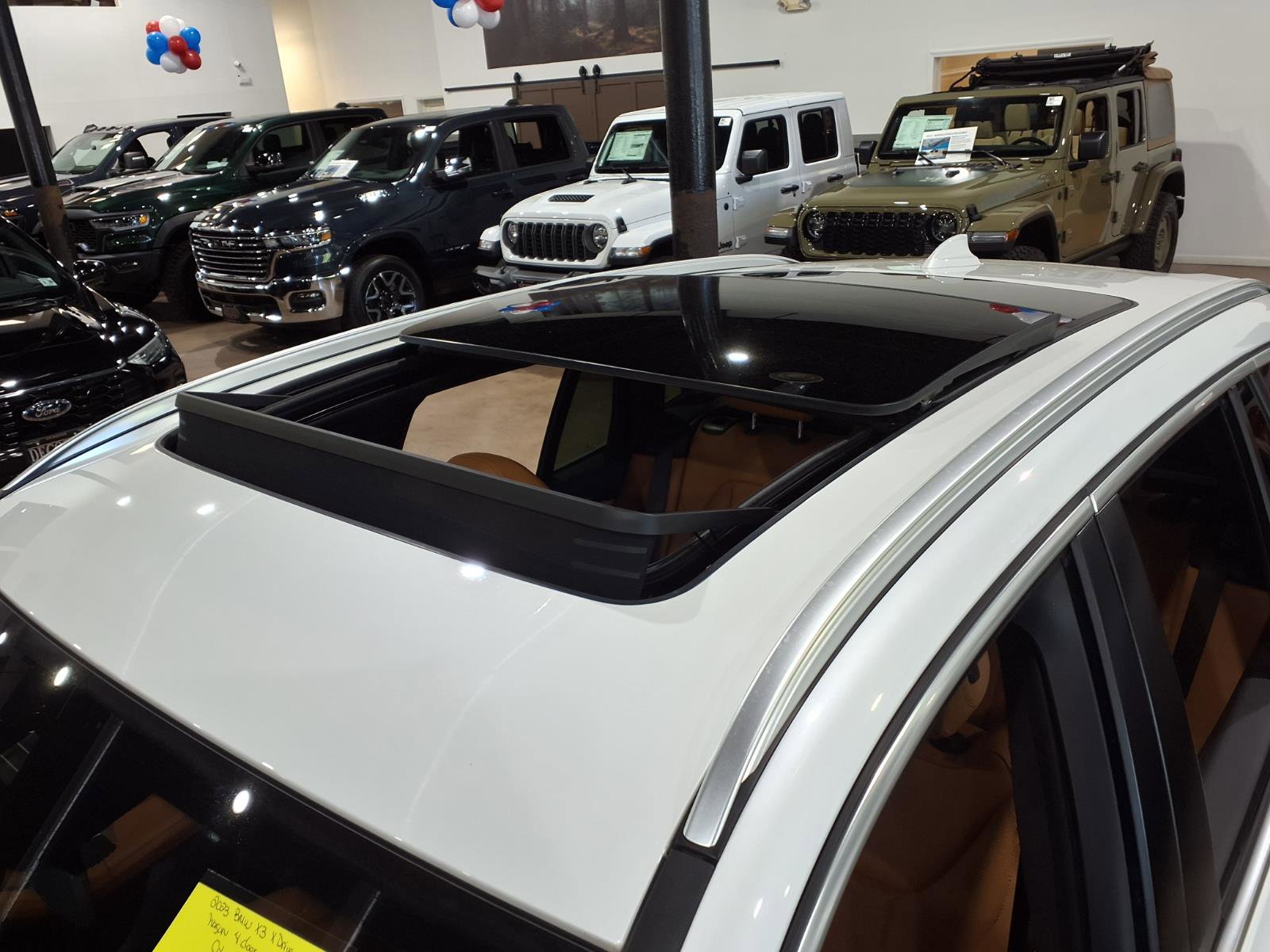 Used 2023 BMW X3 xDrive30i w/ Premium Package AWD/4WD image 6