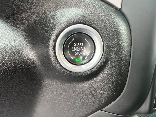 Used 2023 Chevrolet Silverado 1500 Custom image 12