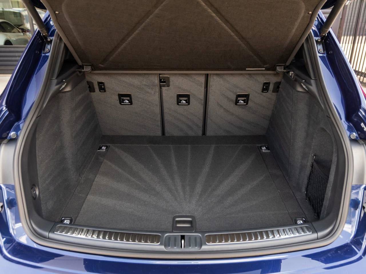 New 2026 Porsche Macan image 89