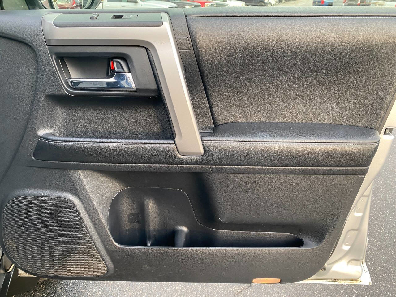 Used 2014 Toyota 4Runner SR5 image 34