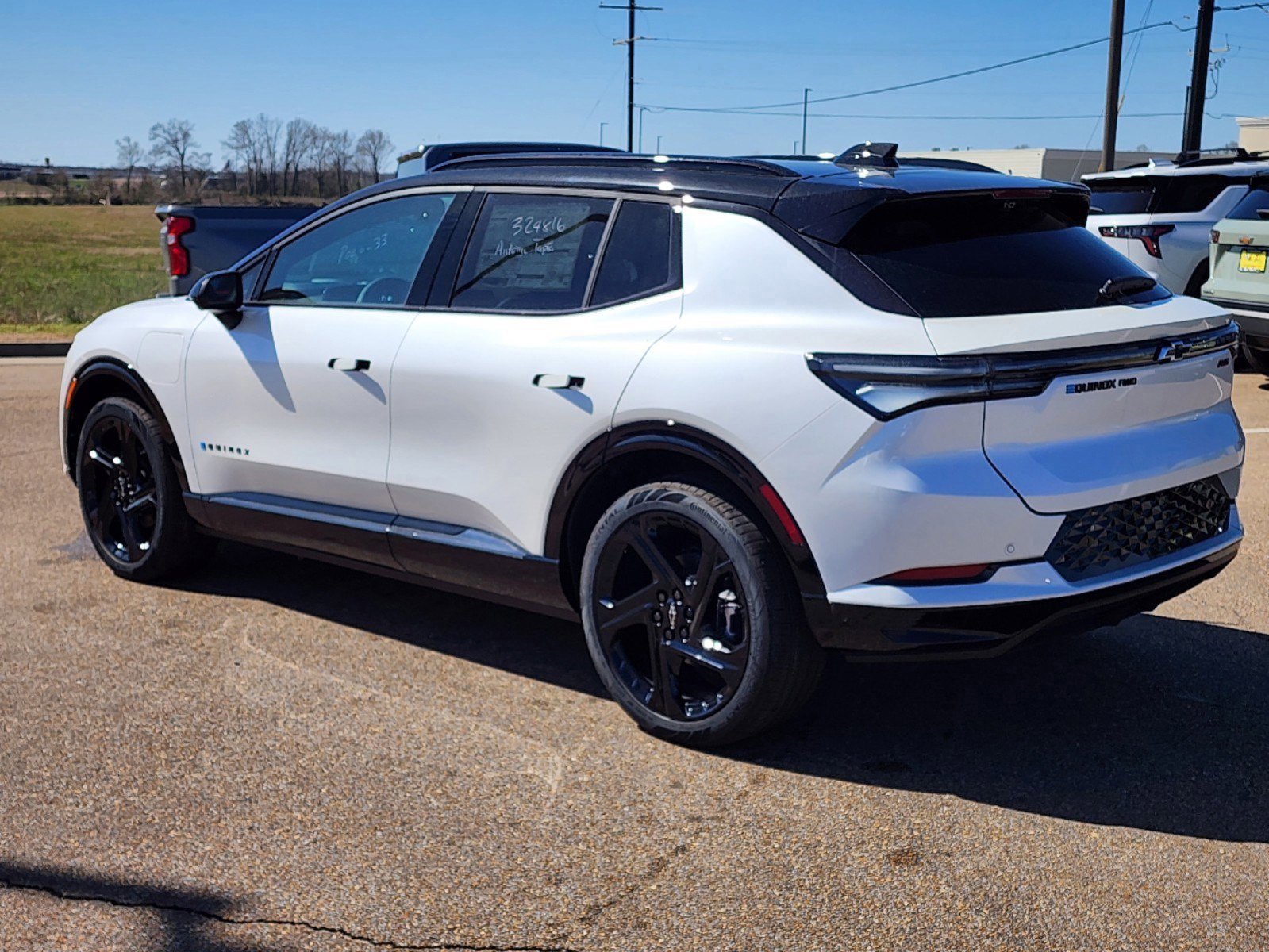 New 2025 Chevrolet Equinox EV RS image 5