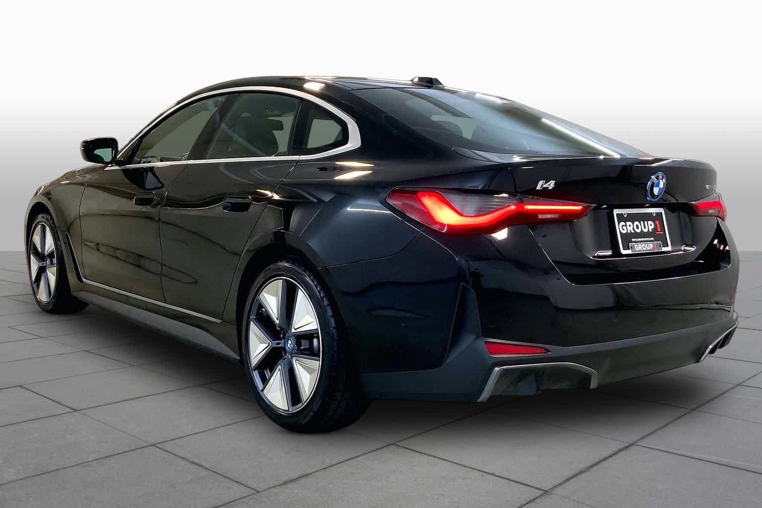 Used 2024 BMW i4 eDrive35 w/ Premium Package RWD image 11