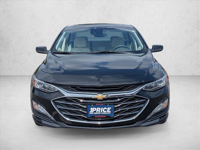 Used 2024 Chevrolet Malibu LT FWD image 2