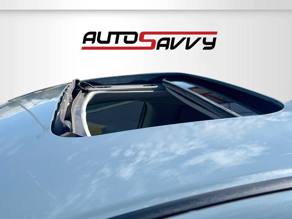 Used 2025 Honda Odyssey Touring image 23