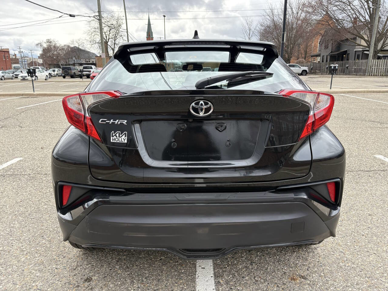 Used 2019 Toyota C-HR LE image 11