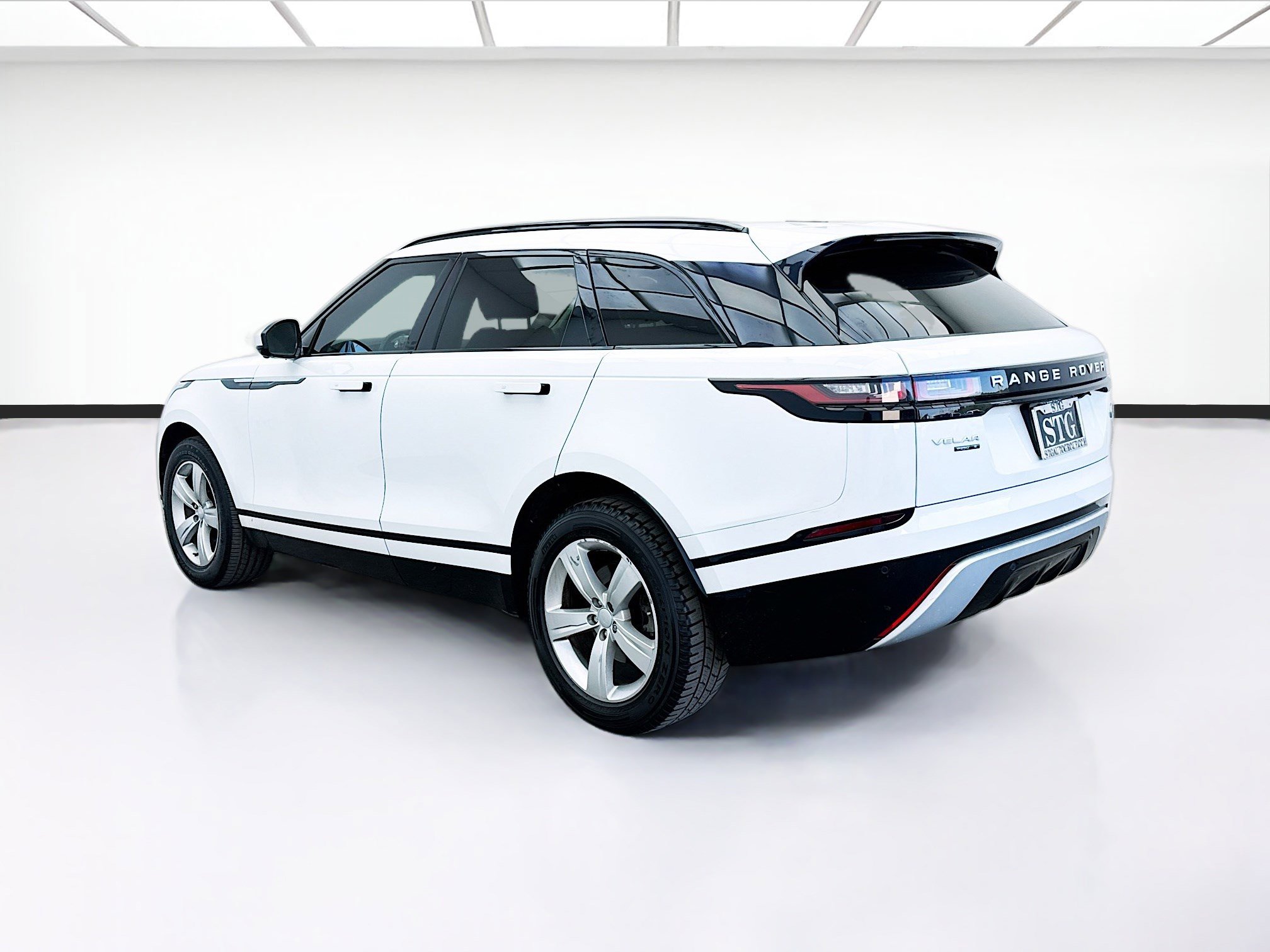 Used 2020 Land Rover Range Rover Velar S AWD/4WD image 6