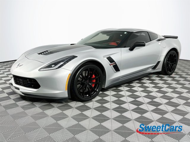 Used 2018 Chevrolet Corvette Grand Sport RWD image 3
