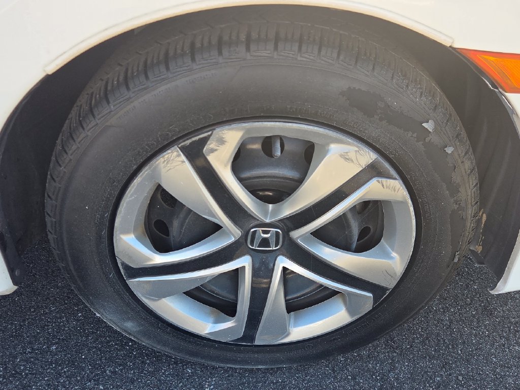 Used 2018 Honda Civic LX image 9