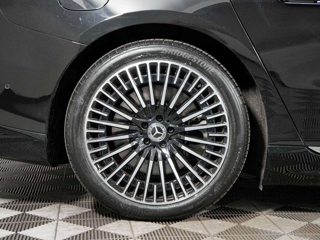 Certified 2023 Mercedes-Benz EQS 580 4MATIC Sedan image 10