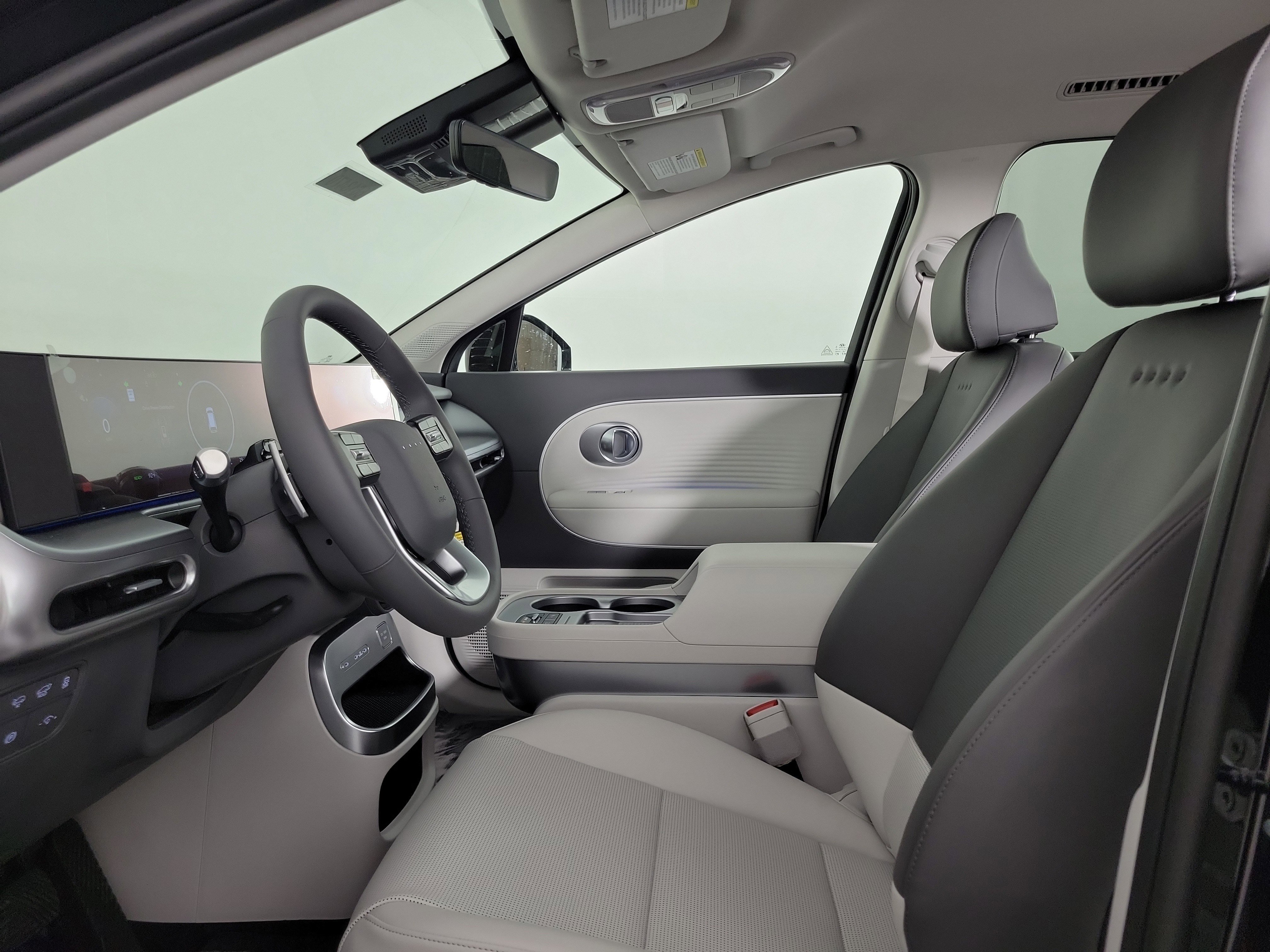 New 2026 Hyundai Ioniq 9 SEL image 26