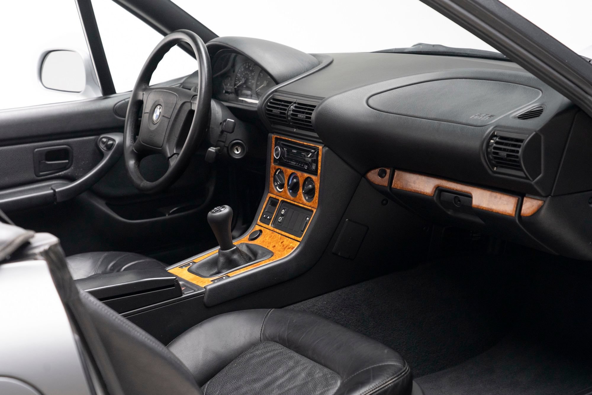 Used 1997 BMW Z3 1.9 RWD image 38