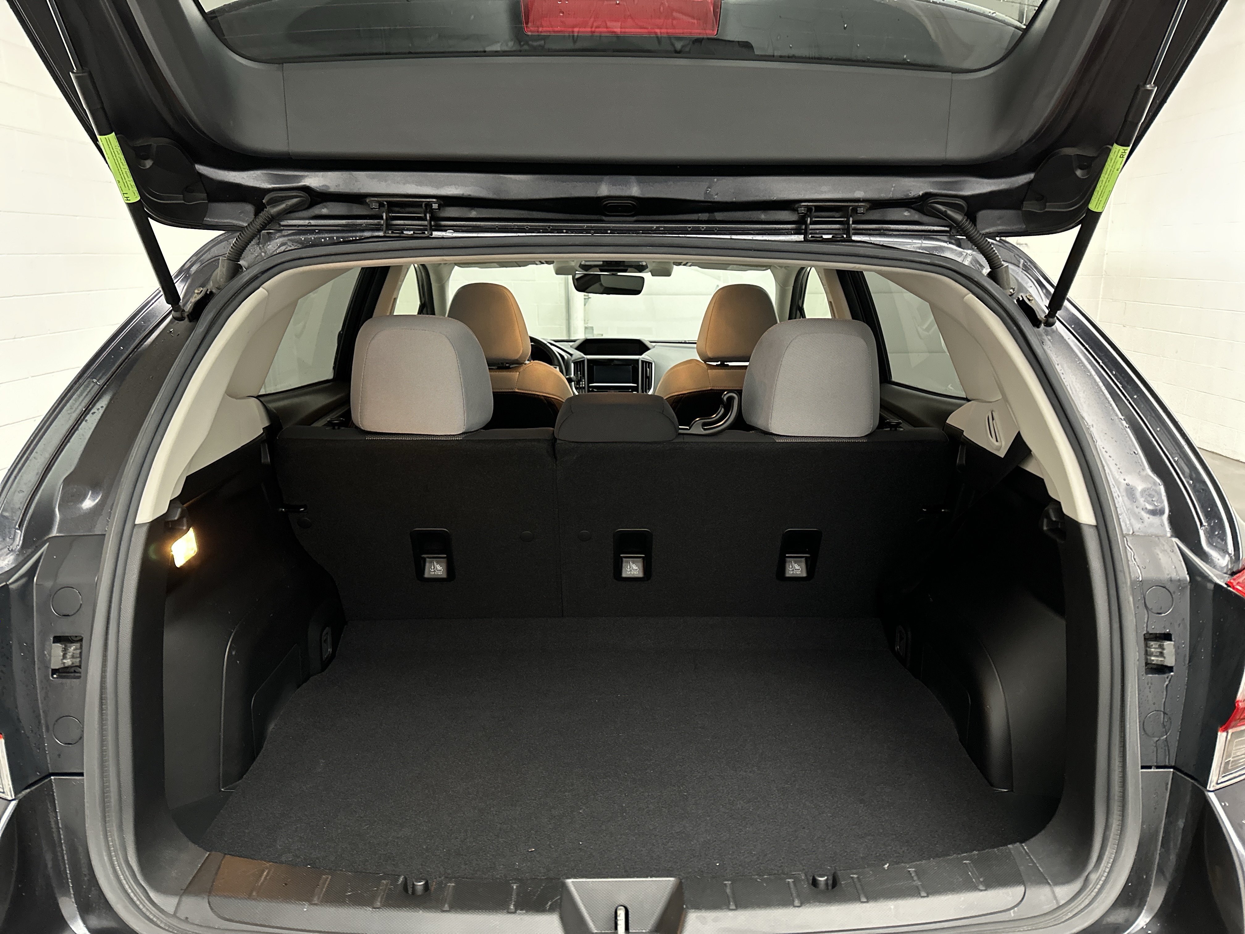 Used 2019 Subaru Crosstrek 2.0i Premium AWD/4WD image 12