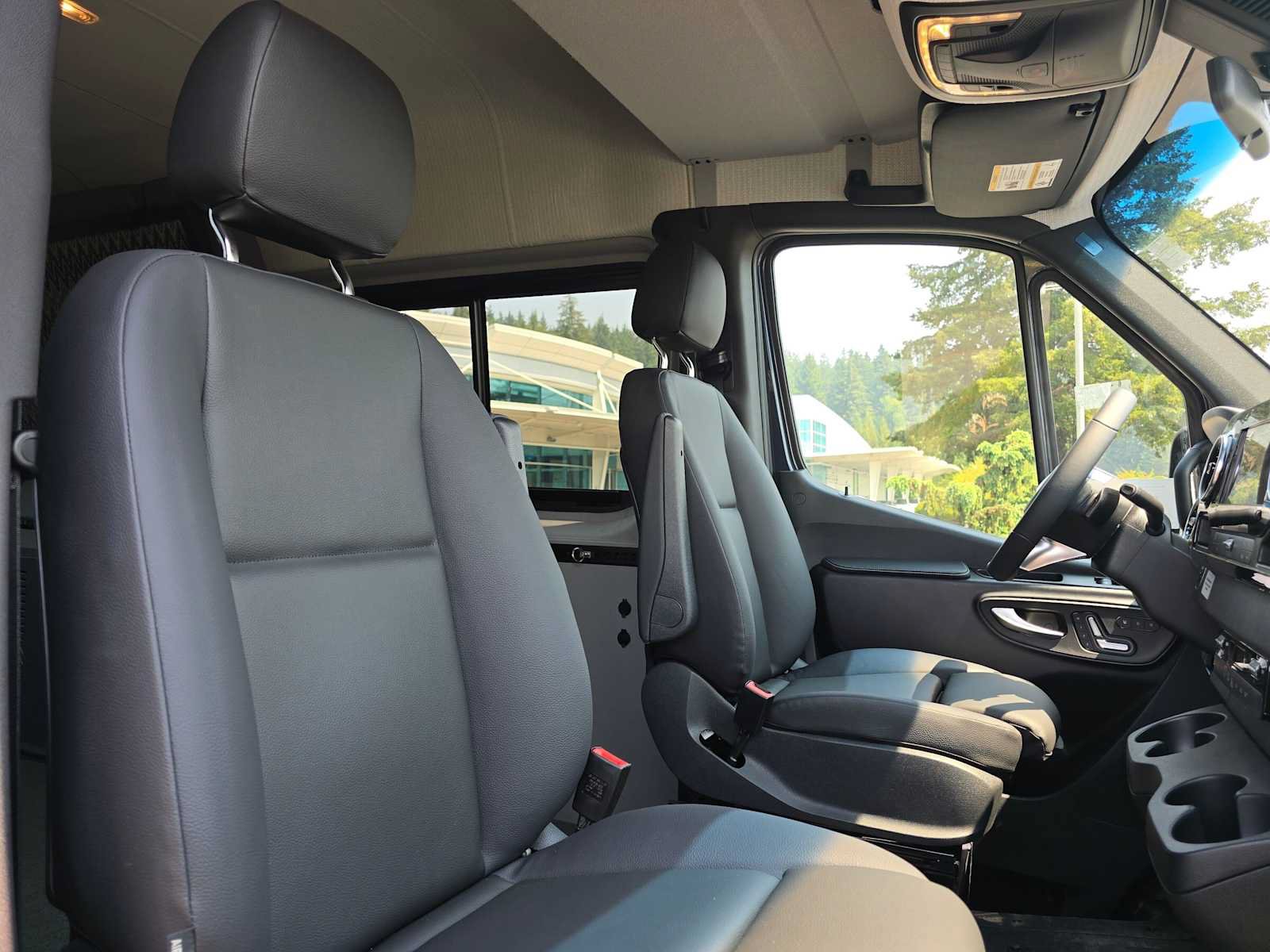 Used 2026 Mercedes-Benz Sprinter 2500 image 13
