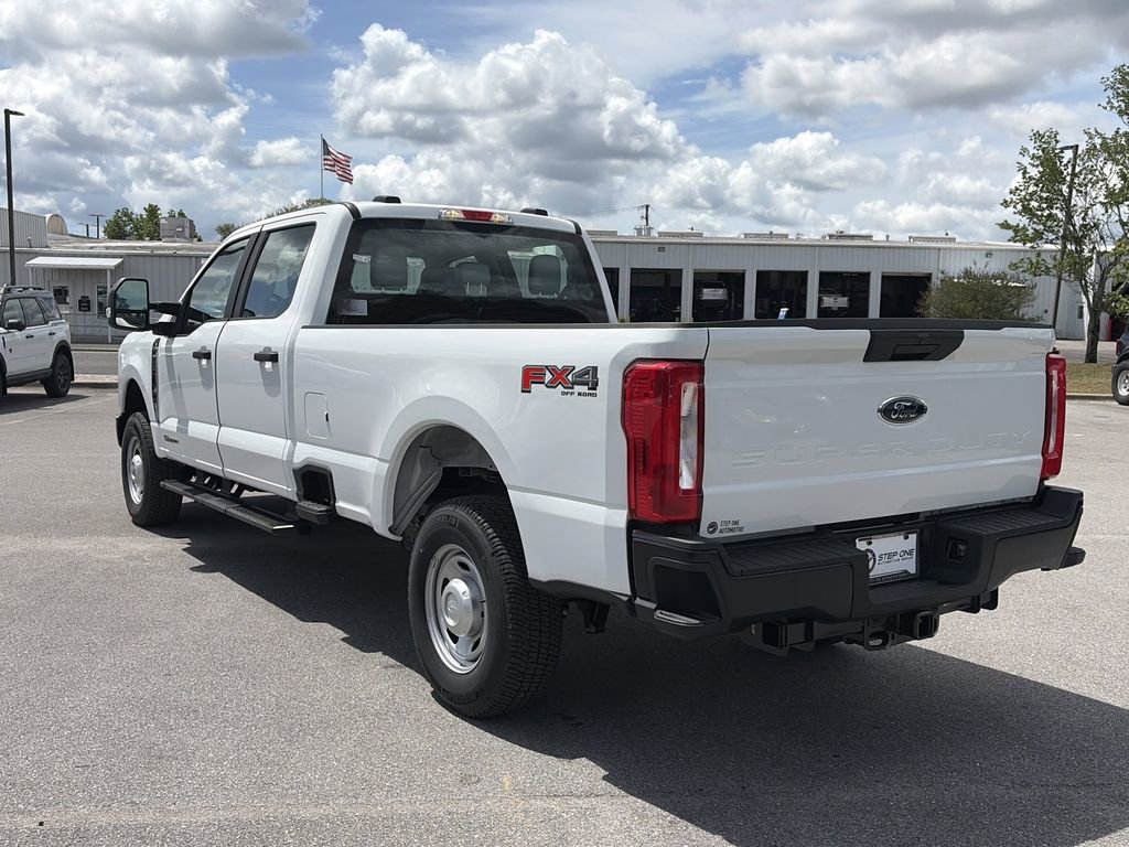 New 2025 Ford F250 XL w/ XL Driver Assist Package AWD/4WD image 5