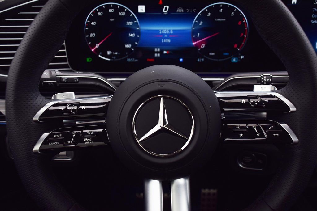 Used 2026 Mercedes-Benz GLS 450 4MATIC image 26