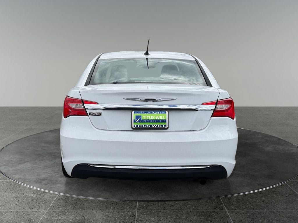 Used 2014 Chrysler 200 Touring FWD image 8
