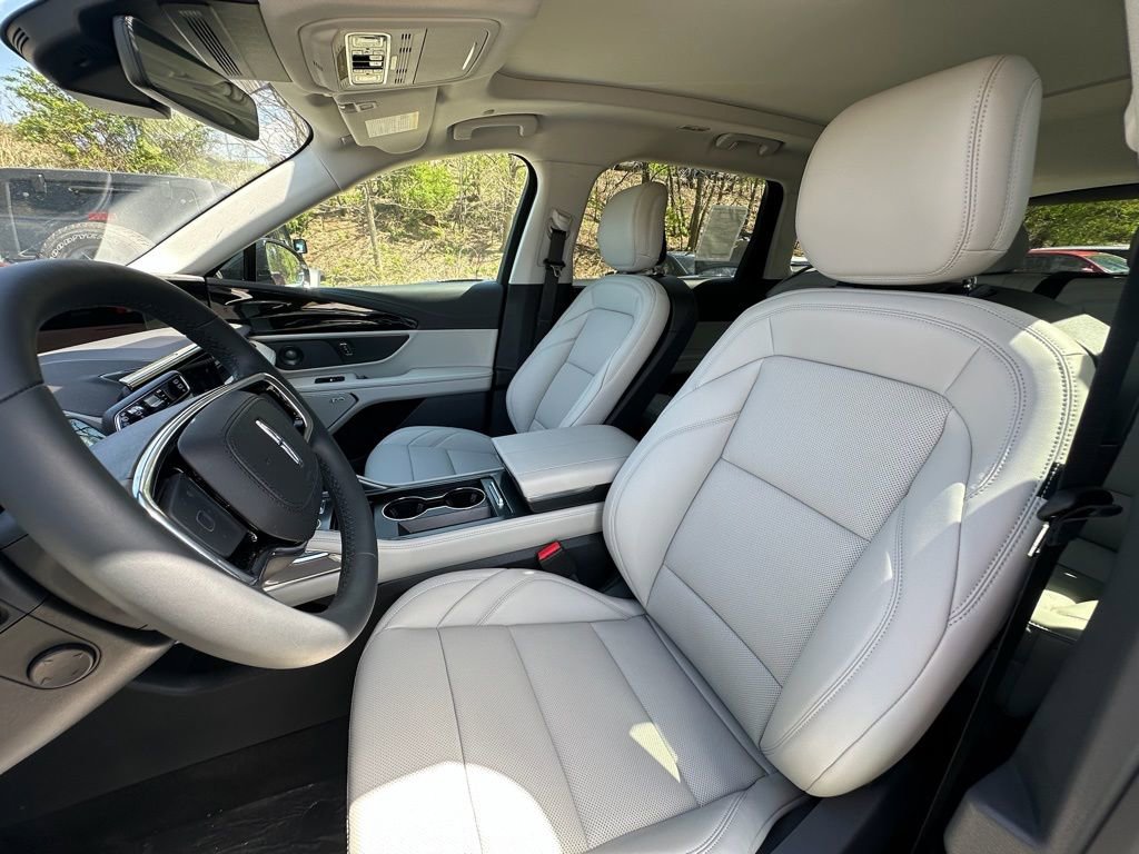 New 2026 Lincoln Nautilus Premier w/ Equipment Group 102A AWD/4WD image 18