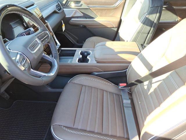 New 2026 GMC Acadia Denali Ultimate w/ LPO, Floor Liner Package image 12