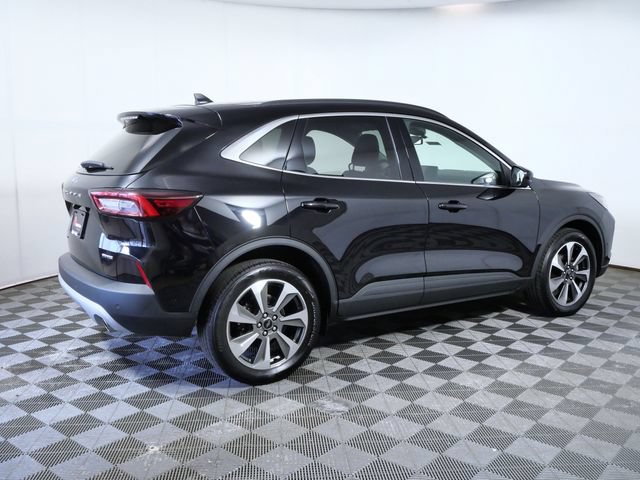 Certified 2023 Ford Escape Platinum w/ Premium Technology Package AWD/4WD image 8