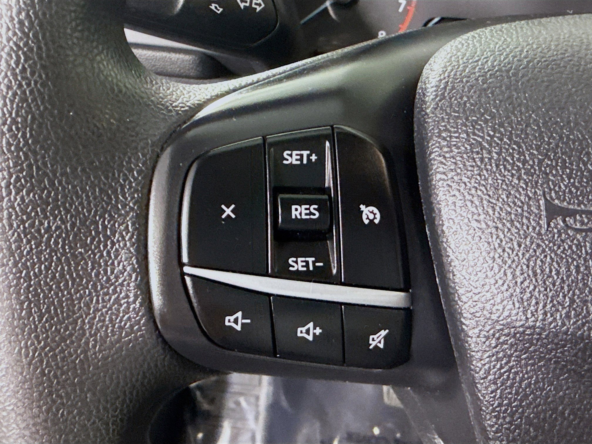 Used 2022 Ford Escape SE image 14