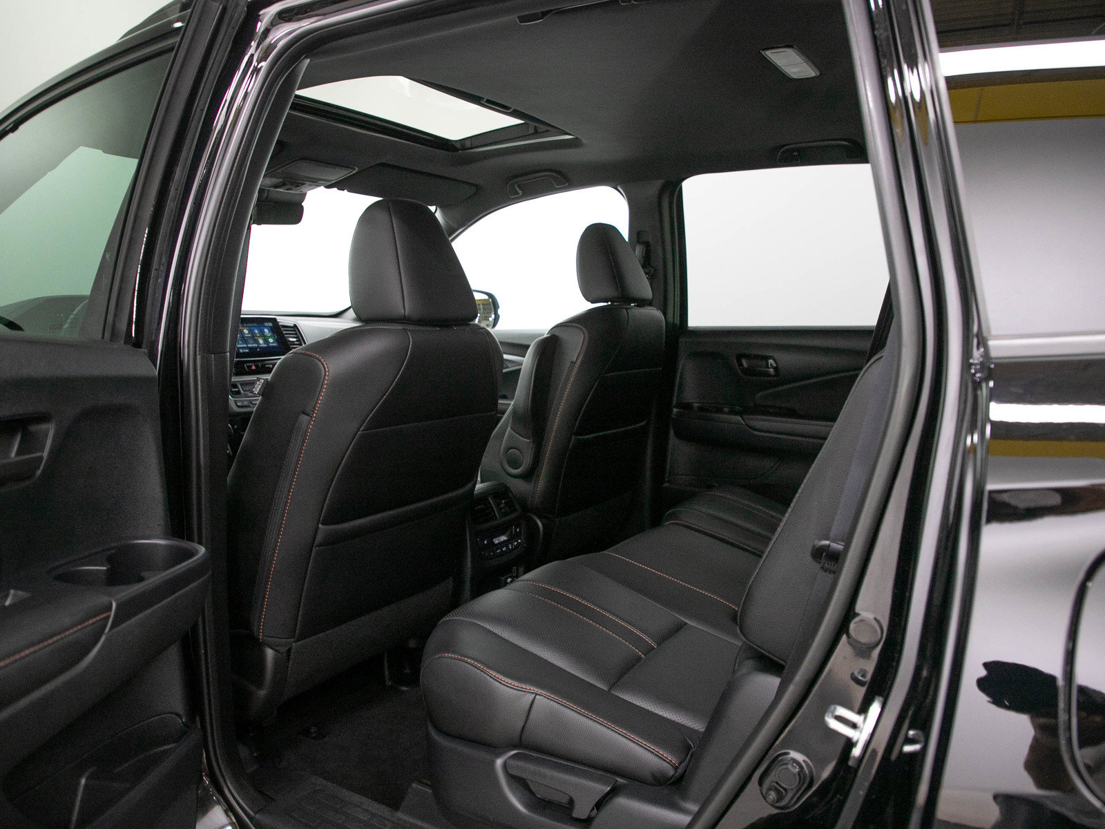 Used 2023 Honda Passport TrailSport image 19