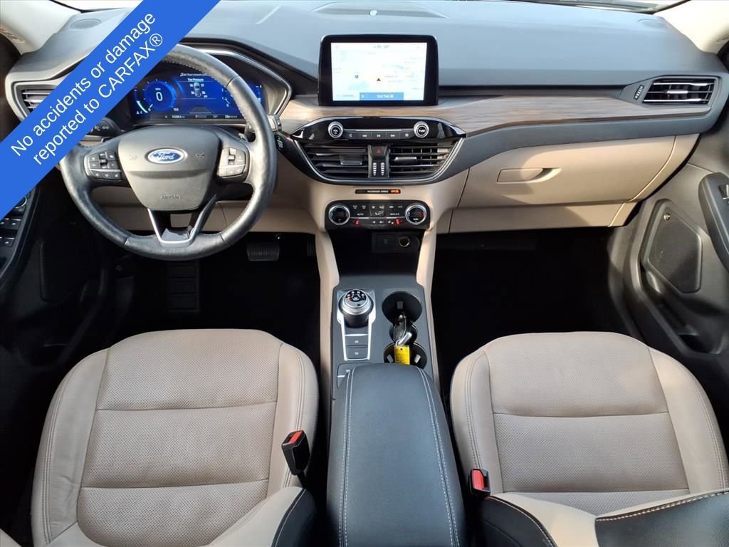 Used 2020 Ford Escape Titanium image 14