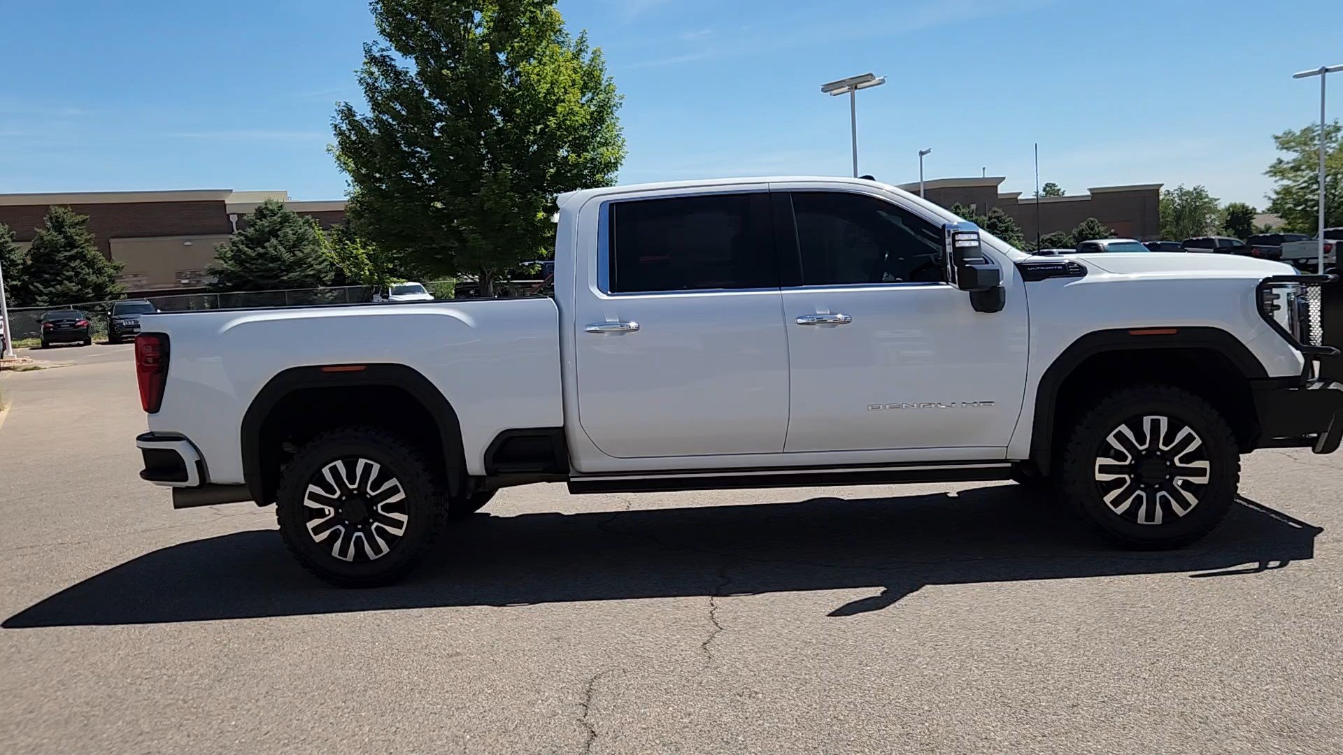 Used 2024 GMC Sierra 3500 Denali Ultimate AWD/4WD image 12