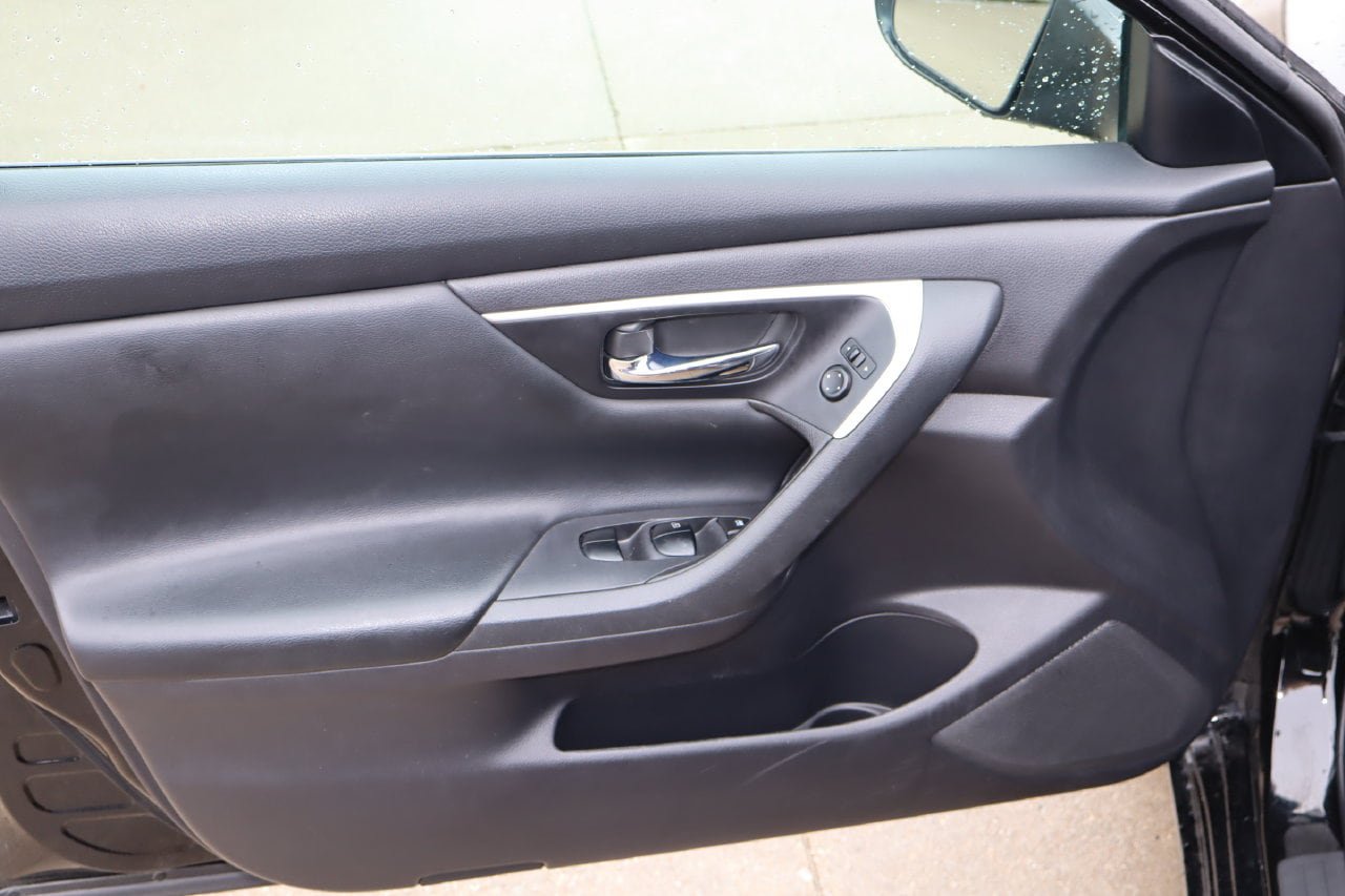 Used 2017 Nissan Altima 2.5 S w/ Power Driver Seat Package FWD image 17