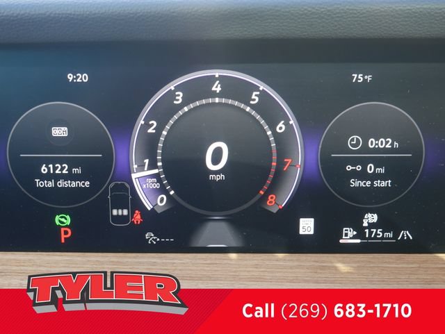 Used 2025 Volkswagen Tiguan SEL R-Line AWD/4WD image 45
