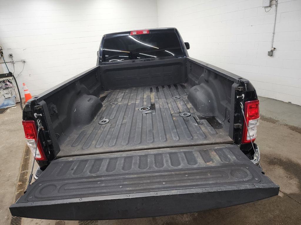 Used 2019 RAM 3500 Tradesman w/ Chrome Appearance Group image 27