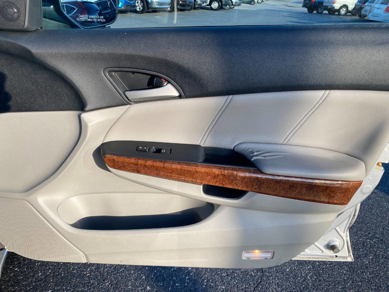 Used 2011 Honda Accord EX-L image 31