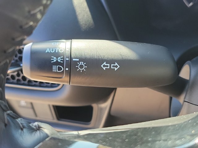 Used 2025 Honda HR-V EX-L image 23