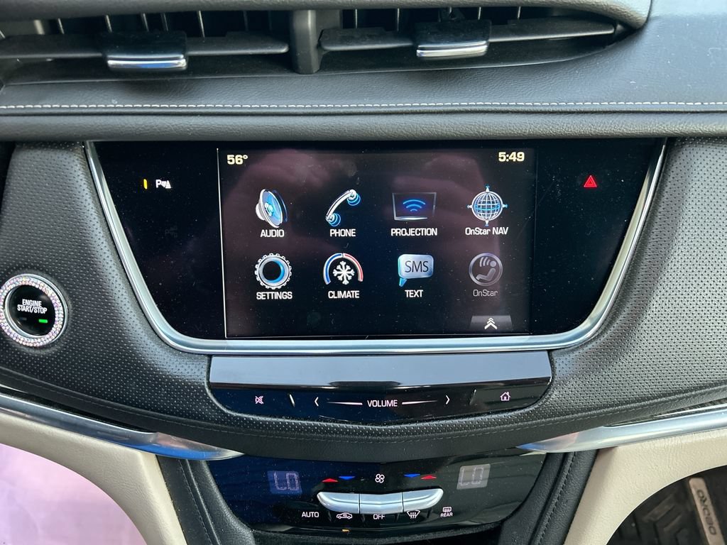 Used 2017 Cadillac XT5 FWD image 17
