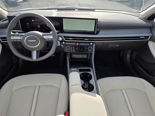 New 2025 Hyundai Sonata SEL image 12