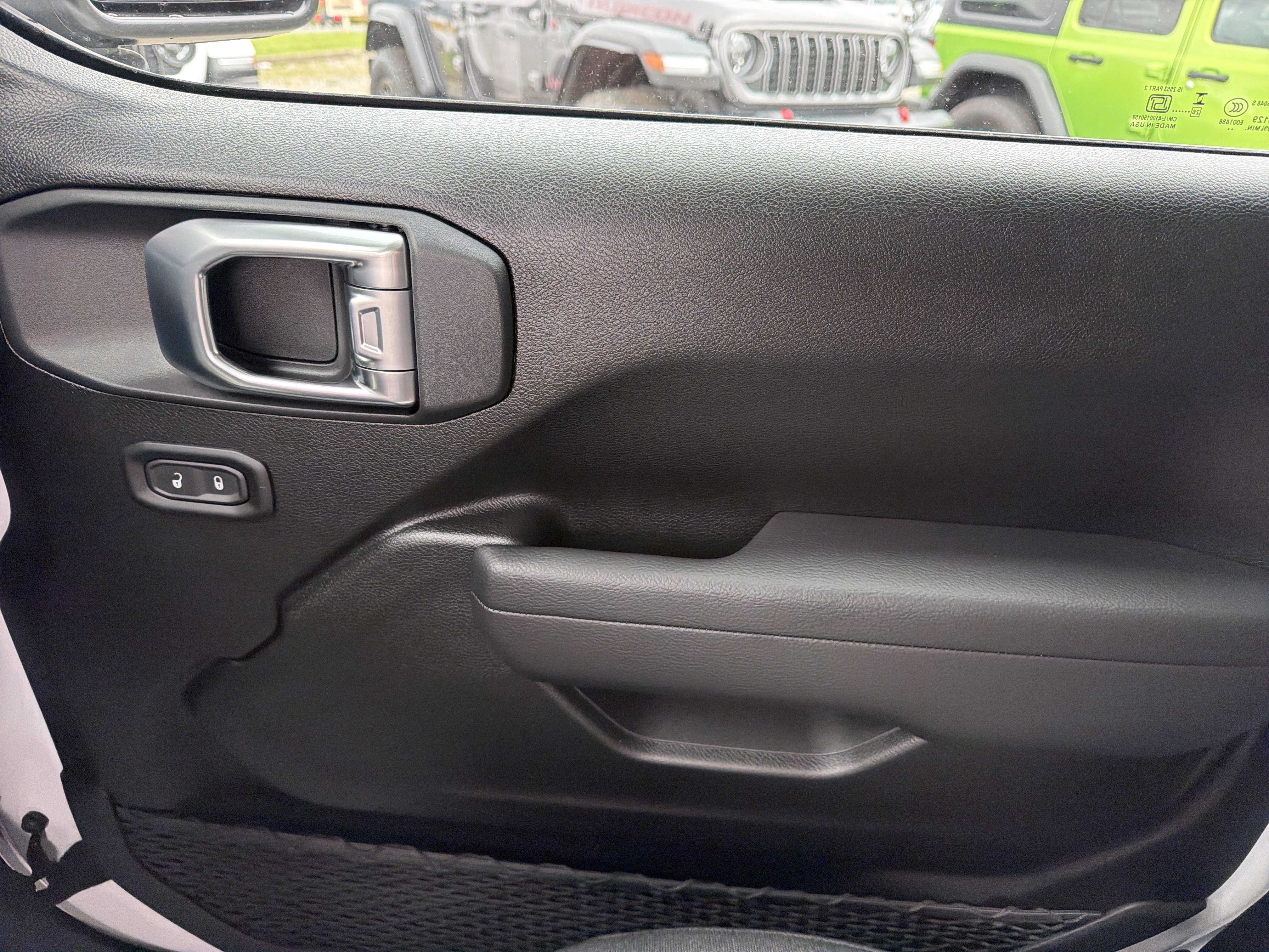 New 2027 Jeep Wrangler Unlimited Rubicon AWD/4WD image 25