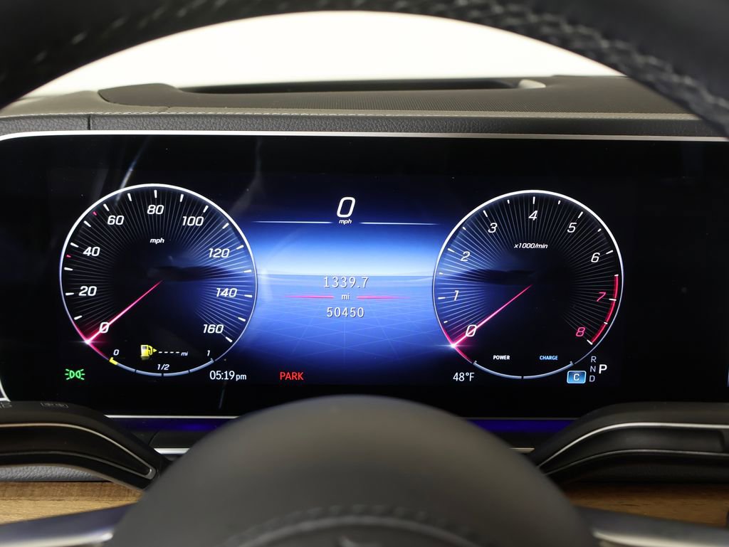 Used 2024 Mercedes-Benz GLS 580 4MATIC image 19