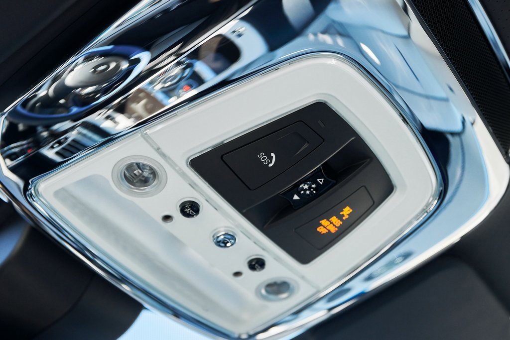 Used 2020 Rolls-Royce Wraith image 74