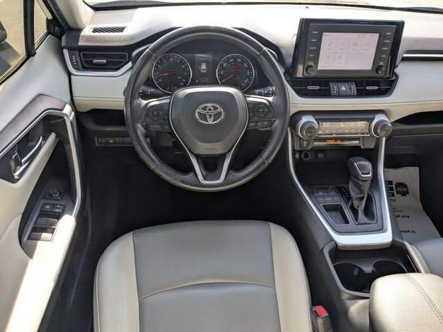 Used 2019 Toyota RAV4 XLE Premium image 29